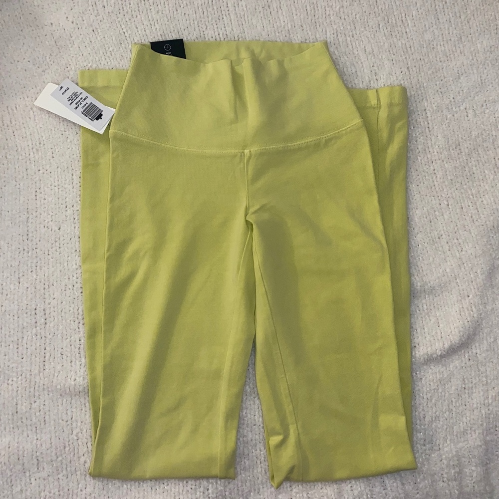 Aritzia Flare Leggings - Picture 5 of 10